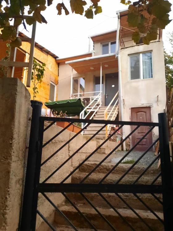 Apart-Otel Nino Borjomi Exterior foto